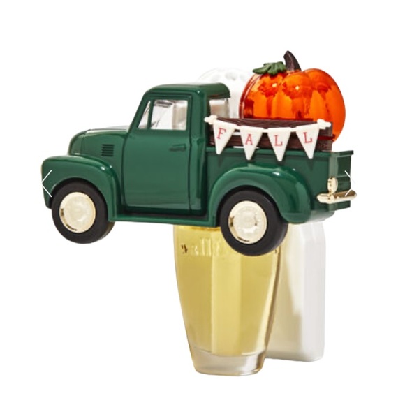 Pumpkin Truck Wallflower Scent Control Plug In - Picture 3 of 7